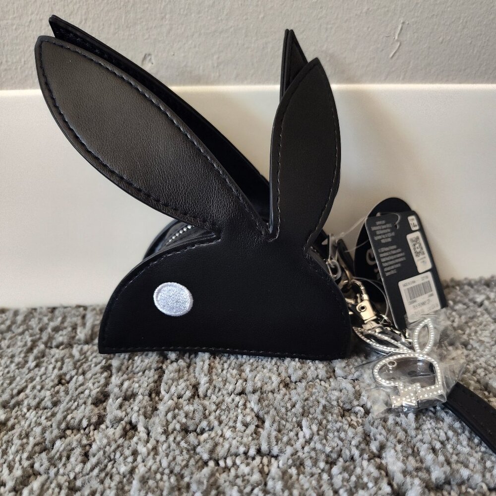Decorative playboy wristlet NWT